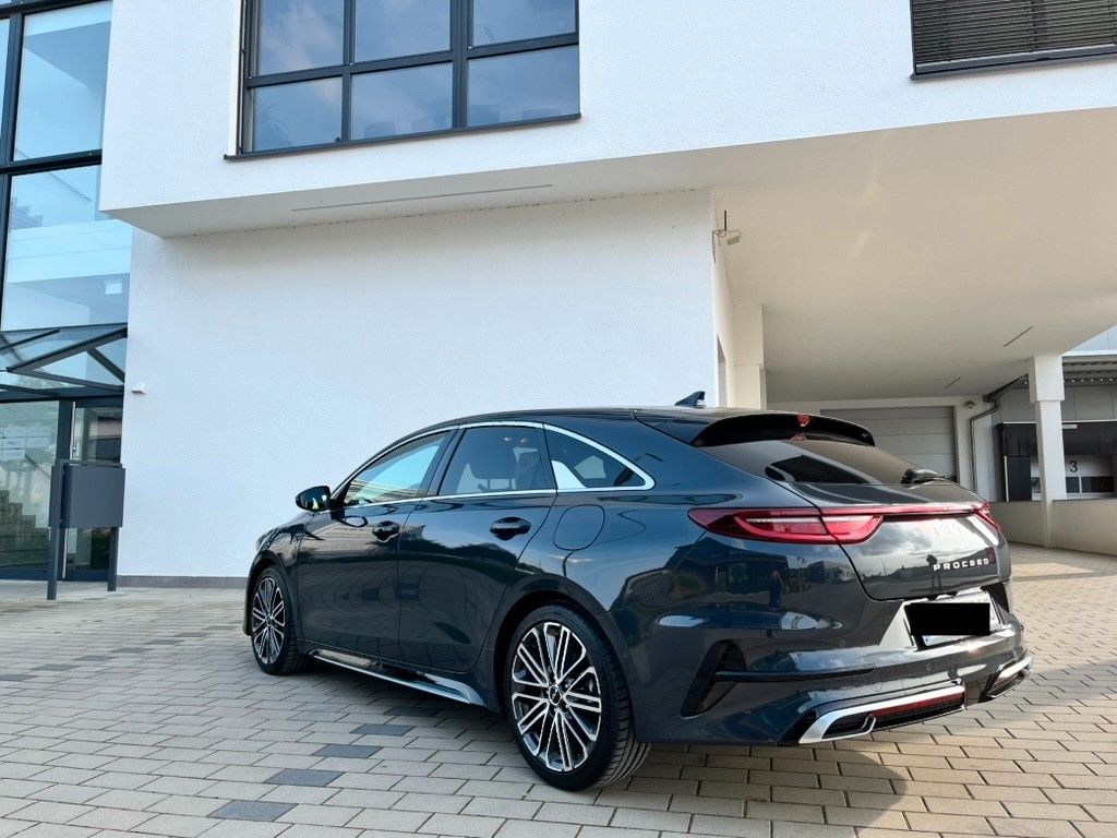 Bild des Angebotes Kia ProCeed 1.5 GT-line GT mit 4 Jahren Kia-Garantie