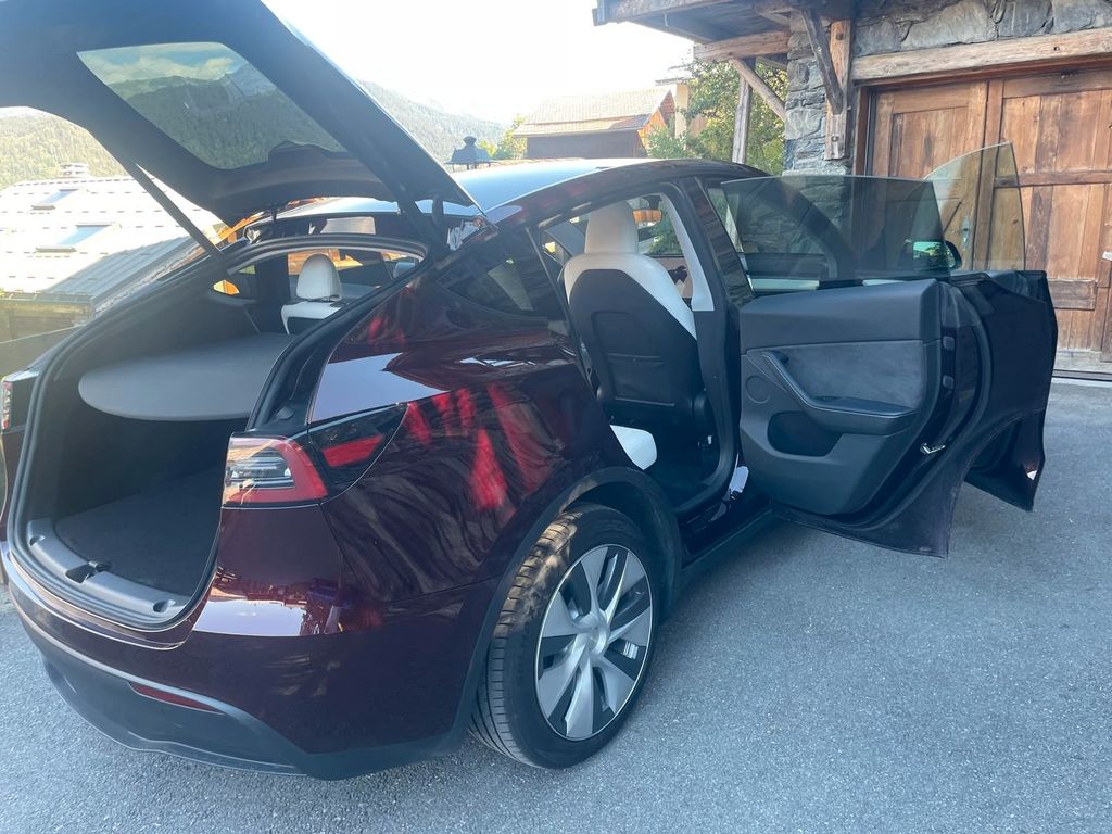 Bild des Angebotes Tesla Model Y