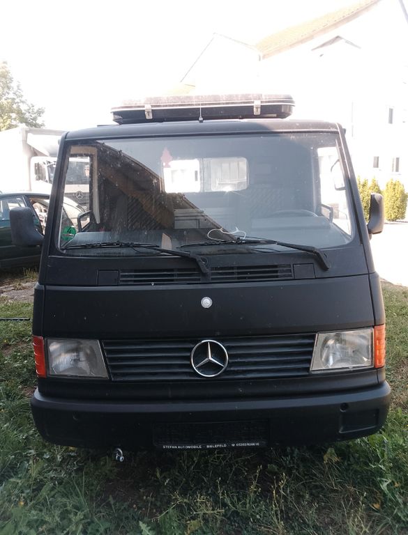 Bild des Angebotes Mercedes-Benz MB 100