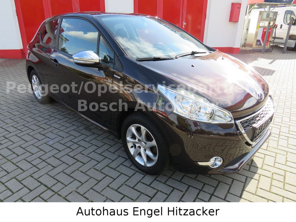 Bild des Angebotes Peugeot 208 1.2 Style 82 VTi