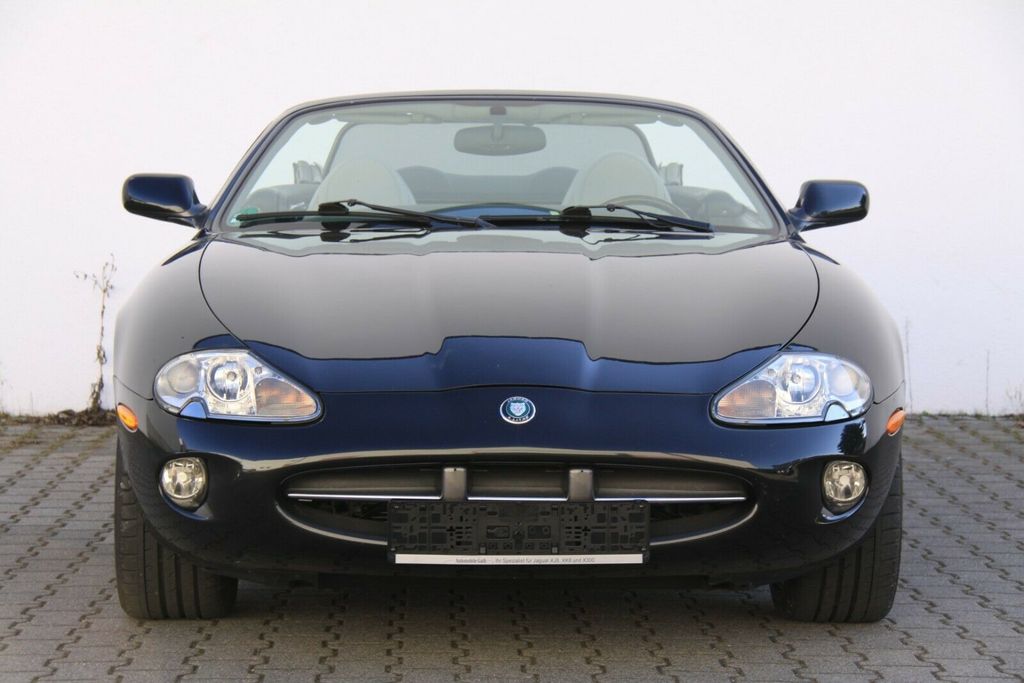 Bild des Angebotes Jaguar XK8 Cabrio 3 Jahre Garantie