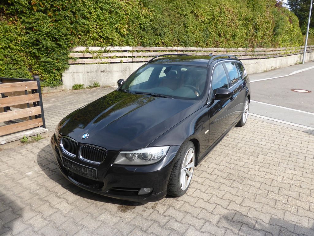 Bild des Angebotes BMW 330d xDrive Touring - Individualfahrzeug