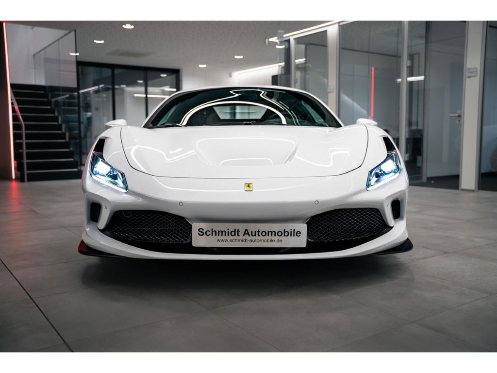 Bild des Angebotes Ferrari F8 4.0 Tributo Lift Kamera Anschlussgarantie