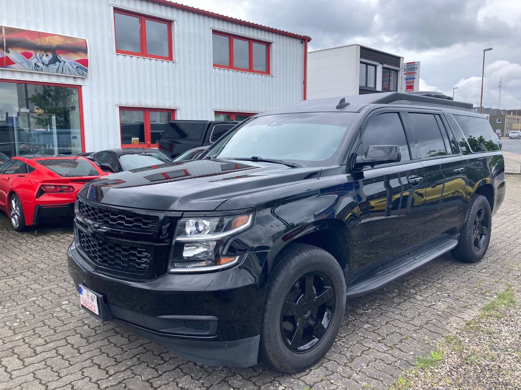Bild des Angebotes Chevrolet Suburban LTZ Customumbau 4x4- TV+Bar+Einzelsitze