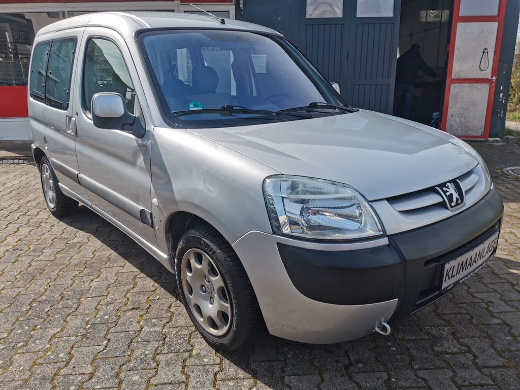 Bild des Angebotes Peugeot Partner Premium Kombi 1,6/ Klima / 5 Sitzer