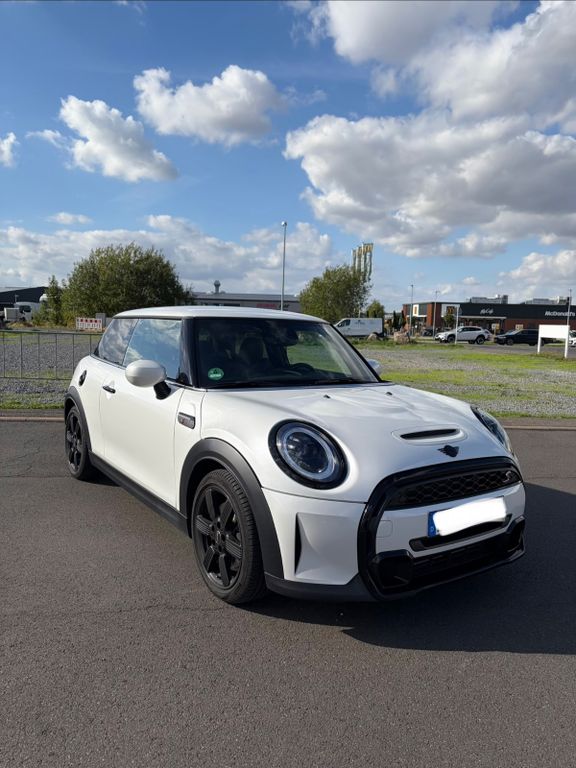Bild des Angebotes MINI Cooper S Classic Trim Steptronic Classic Trim