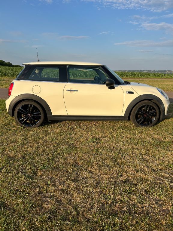 Bild des Angebotes MINI One Salt mit Felgen John Cooper Works