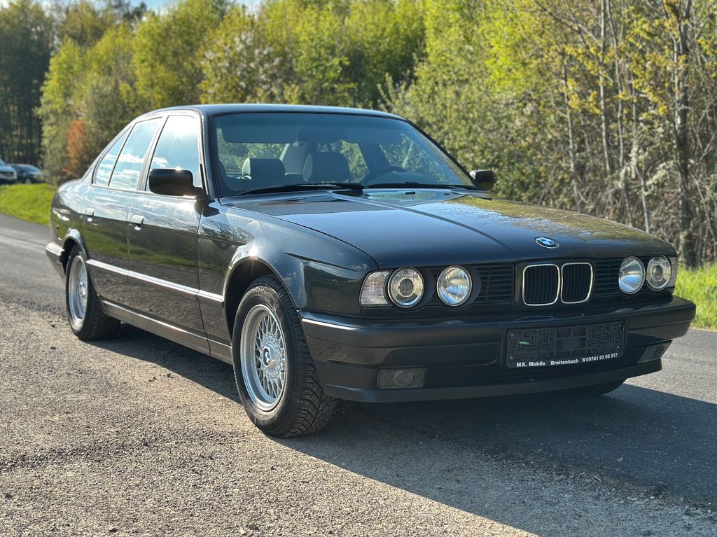 BMW 525i Oldtimer Top Ausstattung