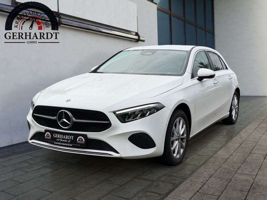 Bild des Angebotes Mercedes-Benz A 250e*AUTOM.*KEYLESS*DIGITAL*LED*GARANTIE*CAM*