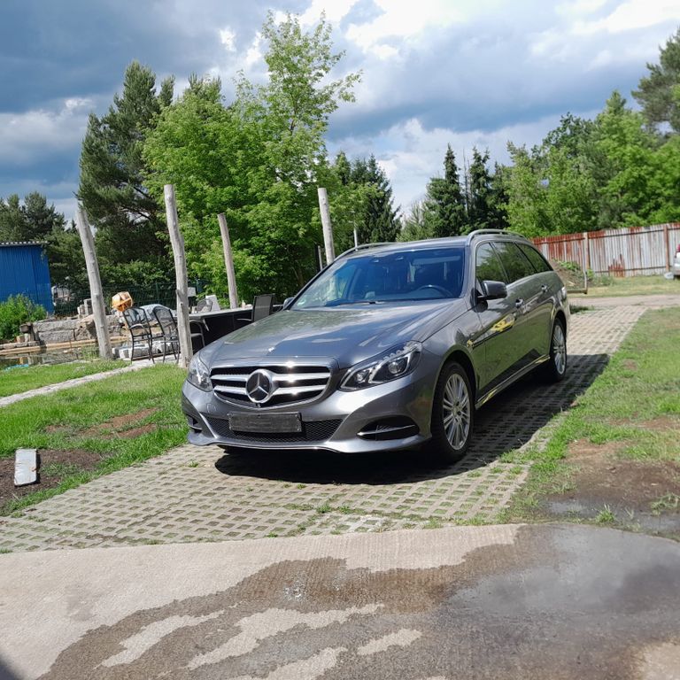 Bild des Angebotes Mercedes-Benz E 350 BlueTEC 4MATIC T AVANTGARDE AVANTGARDE