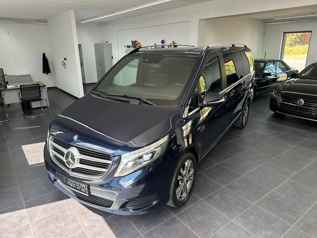 Mercedes-Benz V 250 Avantgarde Edition Lang -7Sitzer-Leder-LED
