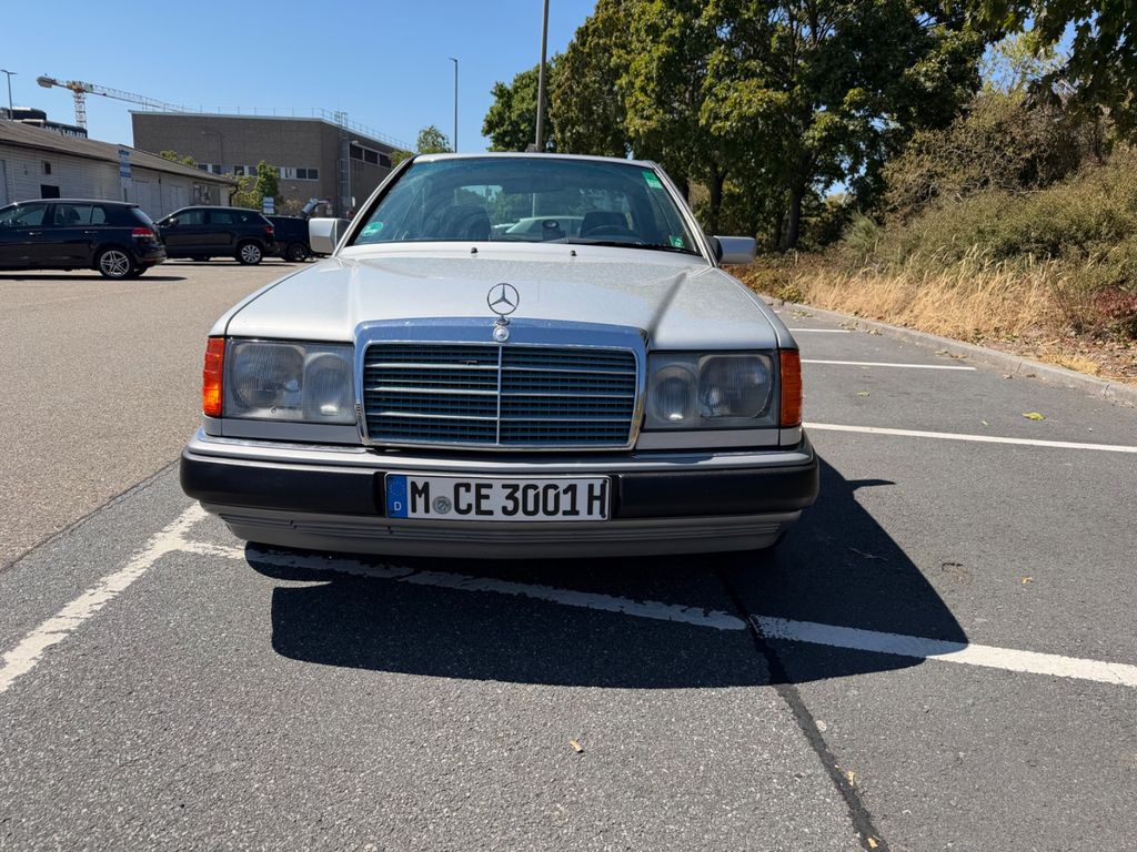 Bild des Angebotes Mercedes-Benz CE 300