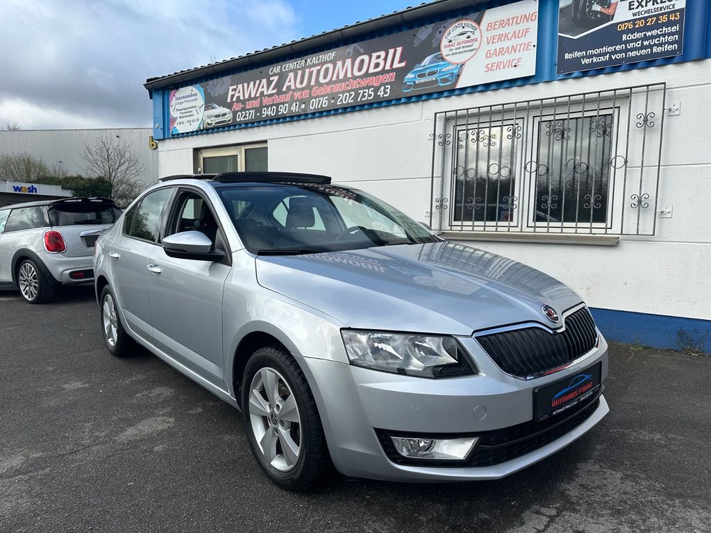 Bild des Angebotes Skoda Octavia Elegance *PANO*PDC*STH*NAVI