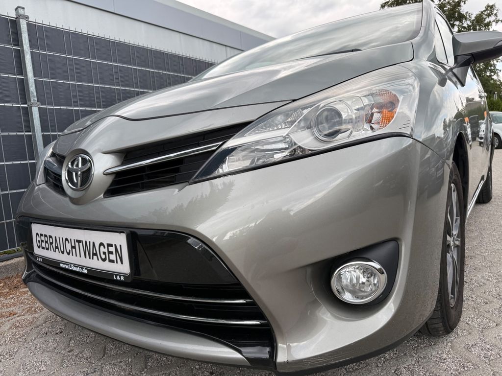 Bild des Angebotes Toyota Verso 2.0l D-4D Life Klima Navi Kamera 7-Sitzer