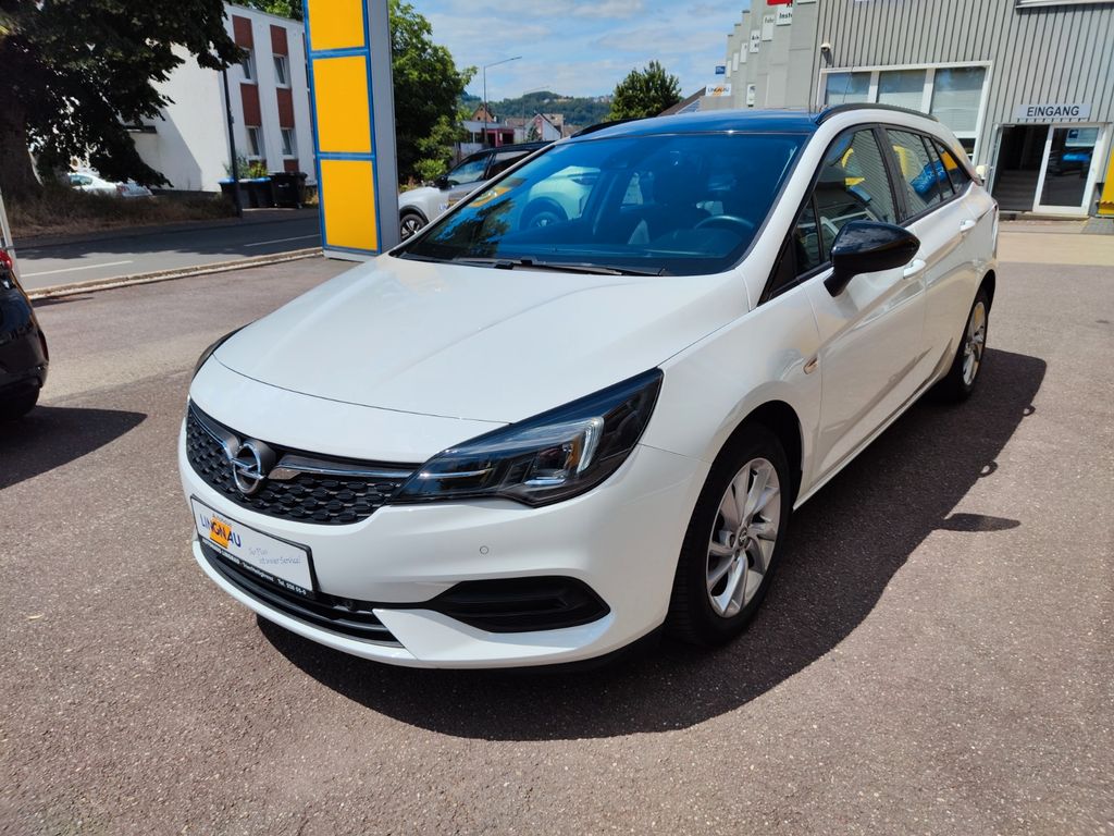 Opel Astra ST 1.2 Turbo Elegance