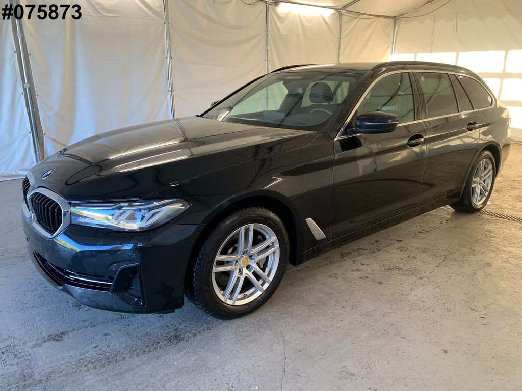 Bild des Angebotes BMW 530 Touring i xDr|DrivProf|Laser|HUD|Memo|Leder