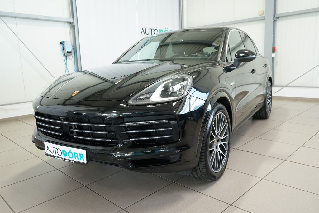 Bild des Angebotes Porsche Cayenne E-Hybrid 360°+Head-Up+Luftfederung+21"