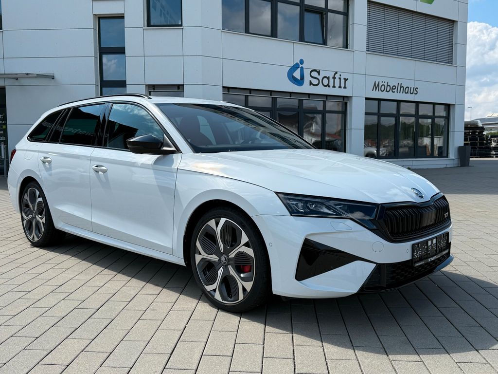 Skoda Octavia 2.0 TSI DSG RS Combi+AHK+PANO+DCC+CANTON