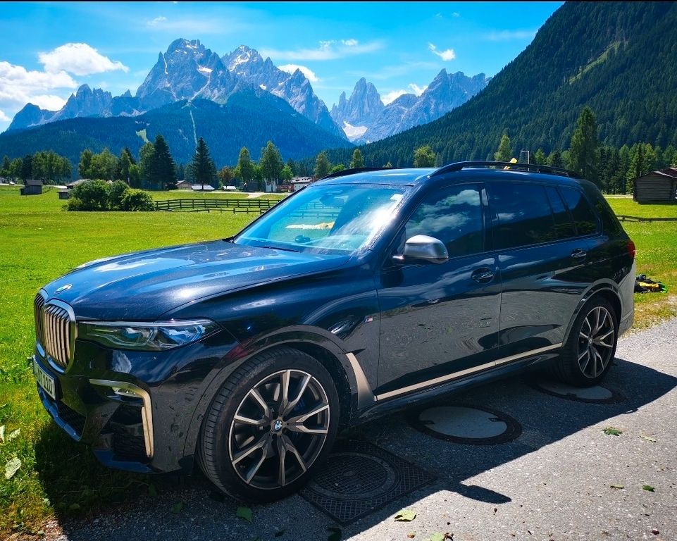 Bild des Angebotes BMW X7 M50 M50d 7 Sitze