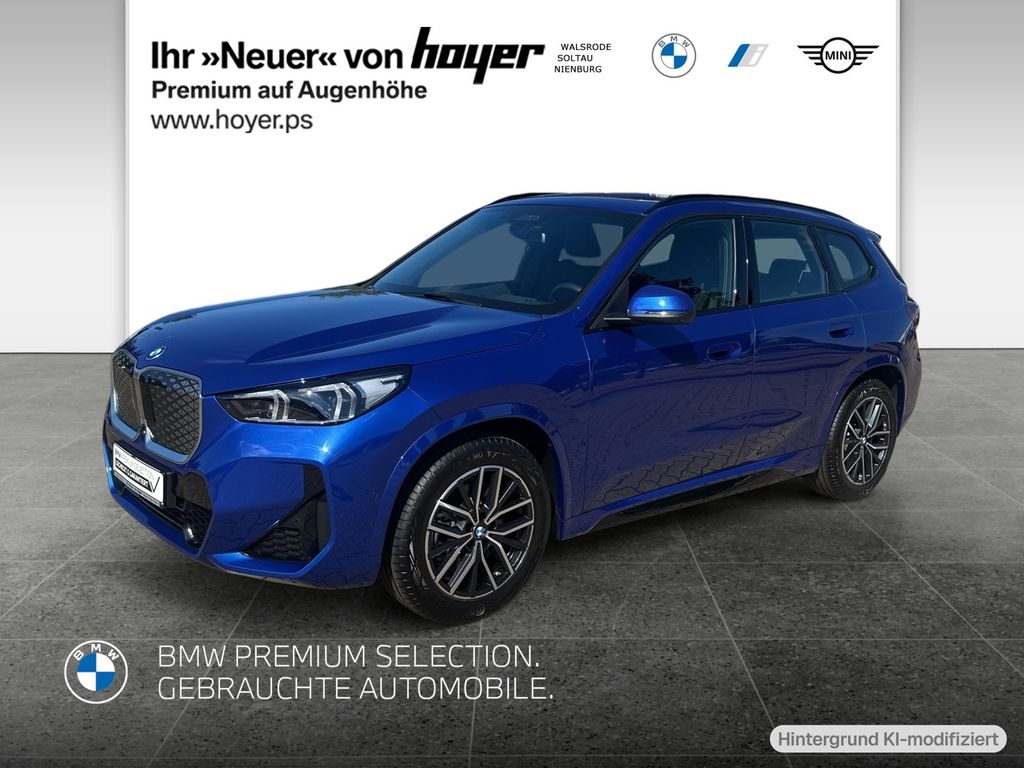 Bild des Angebotes BMW iX1 xDrive30 M Sportpaket Head-Up HK HiFi DAB
