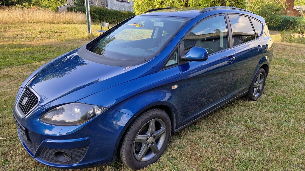 Bild des Angebotes Seat Altea XL 2.0 TDI 4YOU  Xenon+Navi HU 07/2027