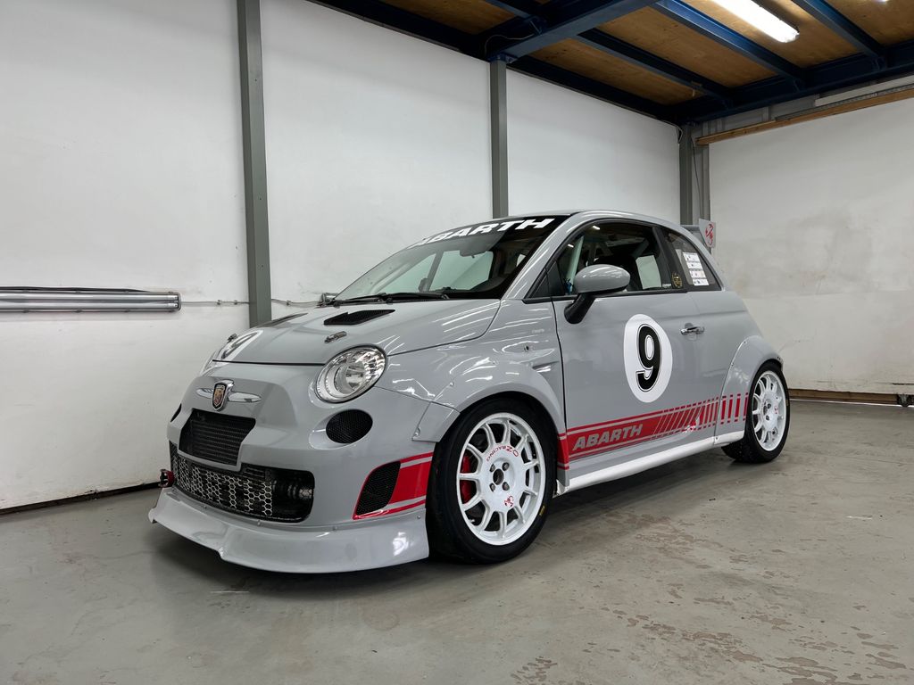 Bild des Angebotes Abarth 500 orig. Cup Assetto Corse Track Rennstrecke