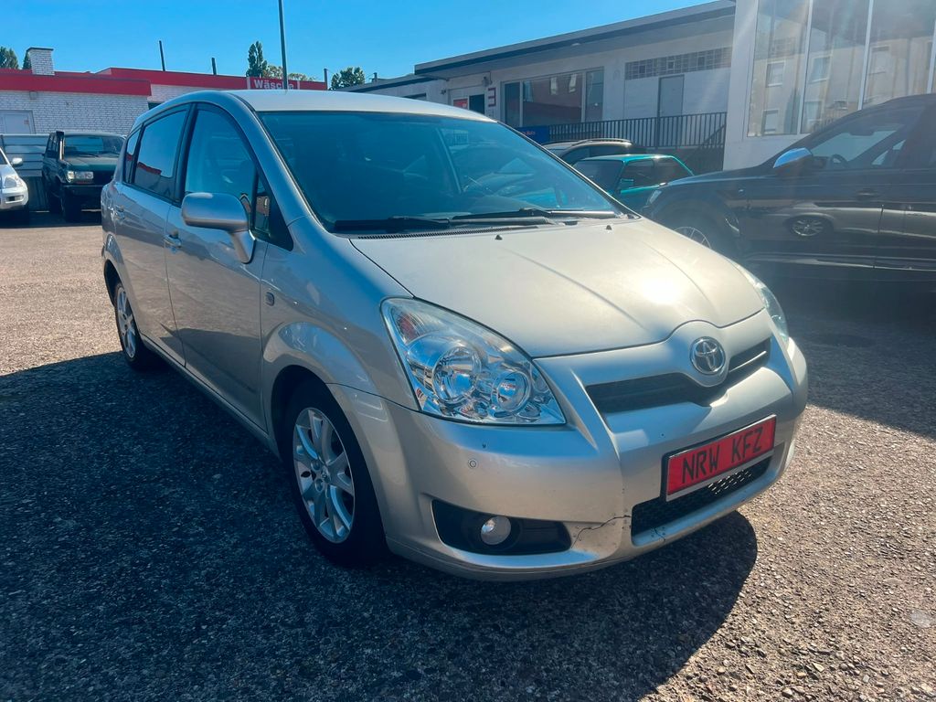 Toyota Corolla Verso 2.2-l-D-4D Klima Start/Stop 7Sitze