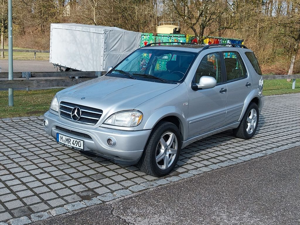 Bild des Angebotes Mercedes-Benz ML 55 AMG AMG