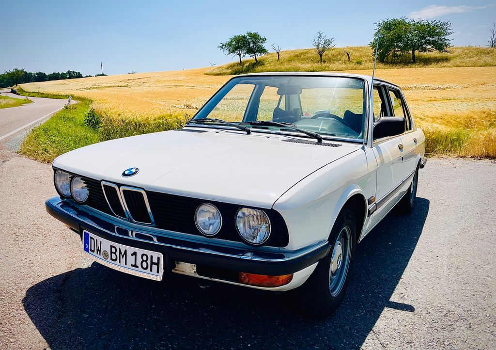 Bild des Angebotes BMW 518i E28
