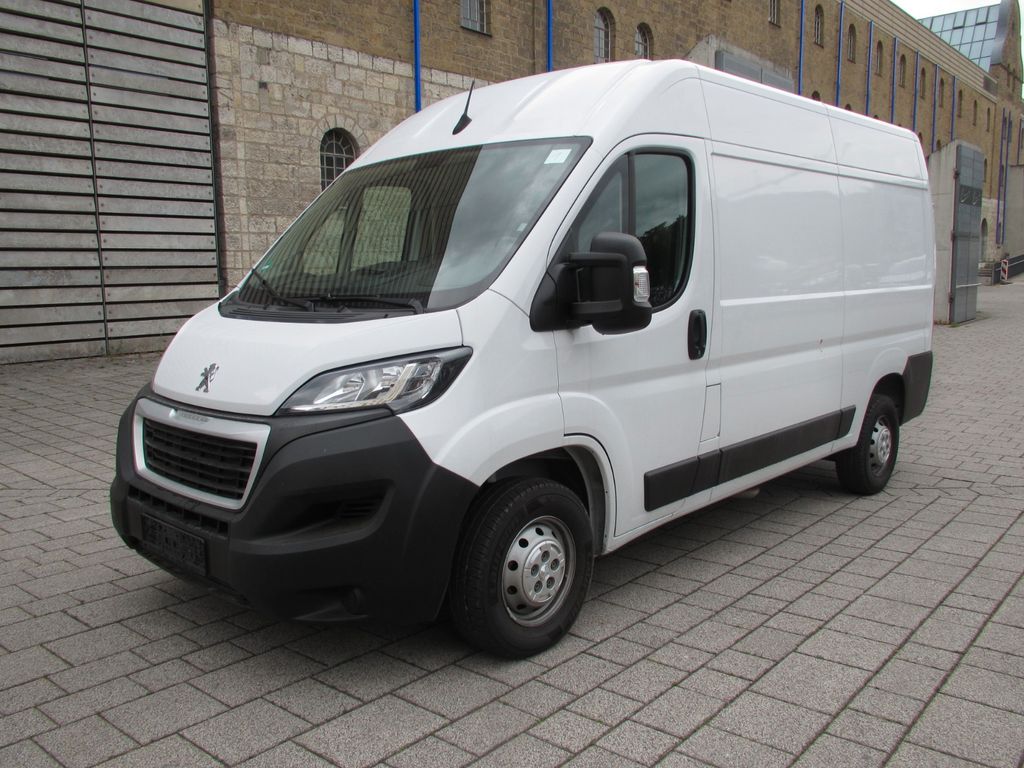 Bild des Angebotes Peugeot Boxer Kasten Hochraum 330 L2H2 Pro BlueHDi 120 S