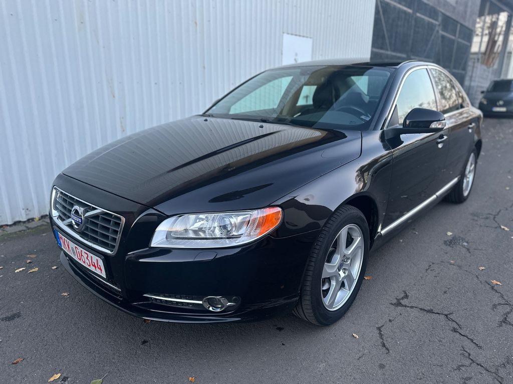 Bild des Angebotes Volvo S80 Lim. D3 Leder,2.Hand,AHK,Scheckheft