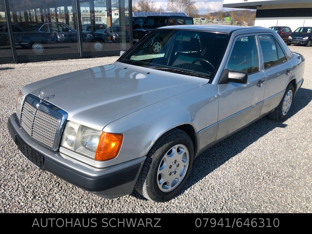 Bild des Angebotes Mercedes-Benz 230 E 5-Gang*AHK*SHD*2.Hand*