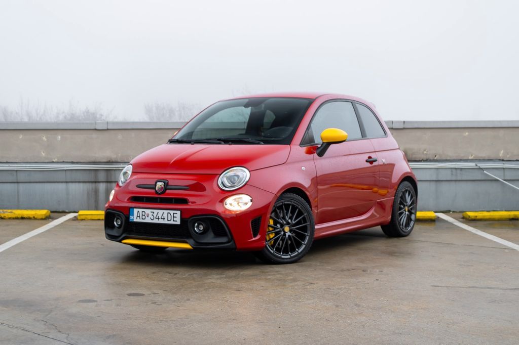 Bild des Angebotes Abarth 500 695 Competizione