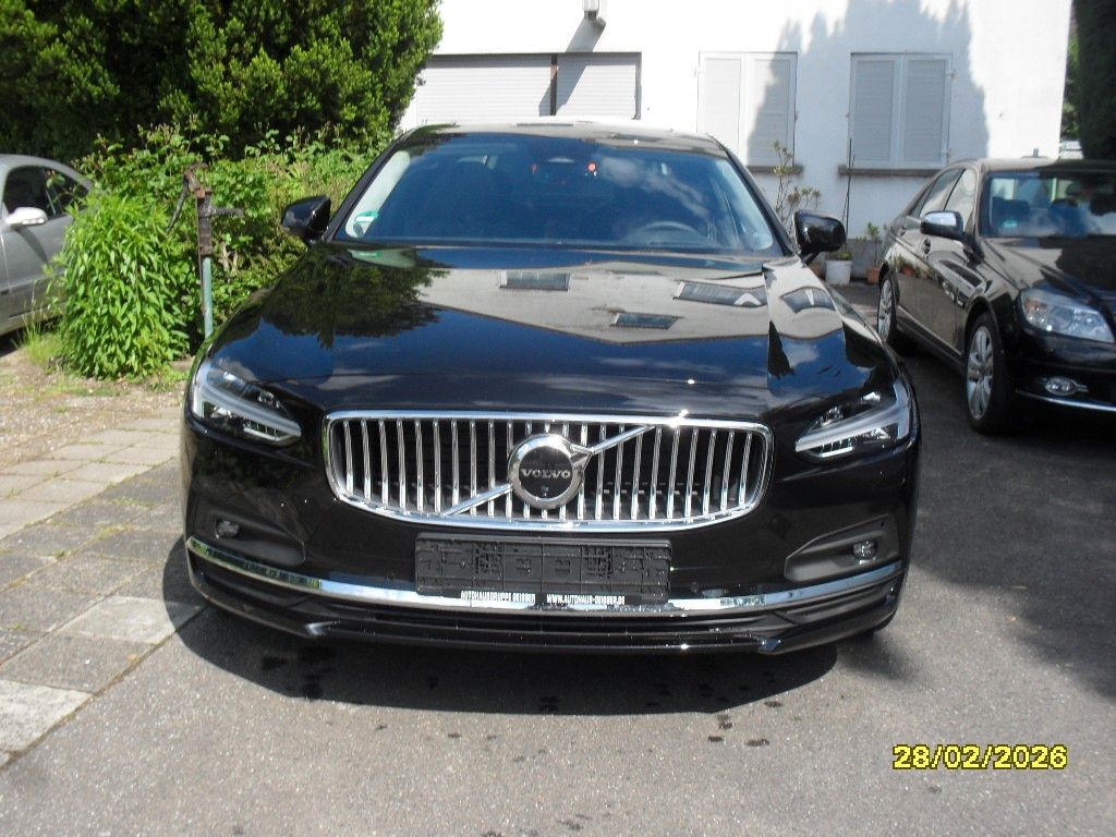 Volvo S90 Lim. Ultimate Bright AWD Wenig KM 2500