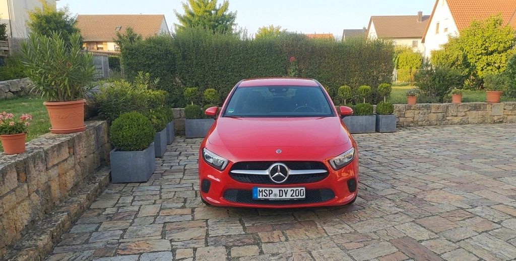 Bild des Angebotes Mercedes-Benz A 180 d DCT Progressive