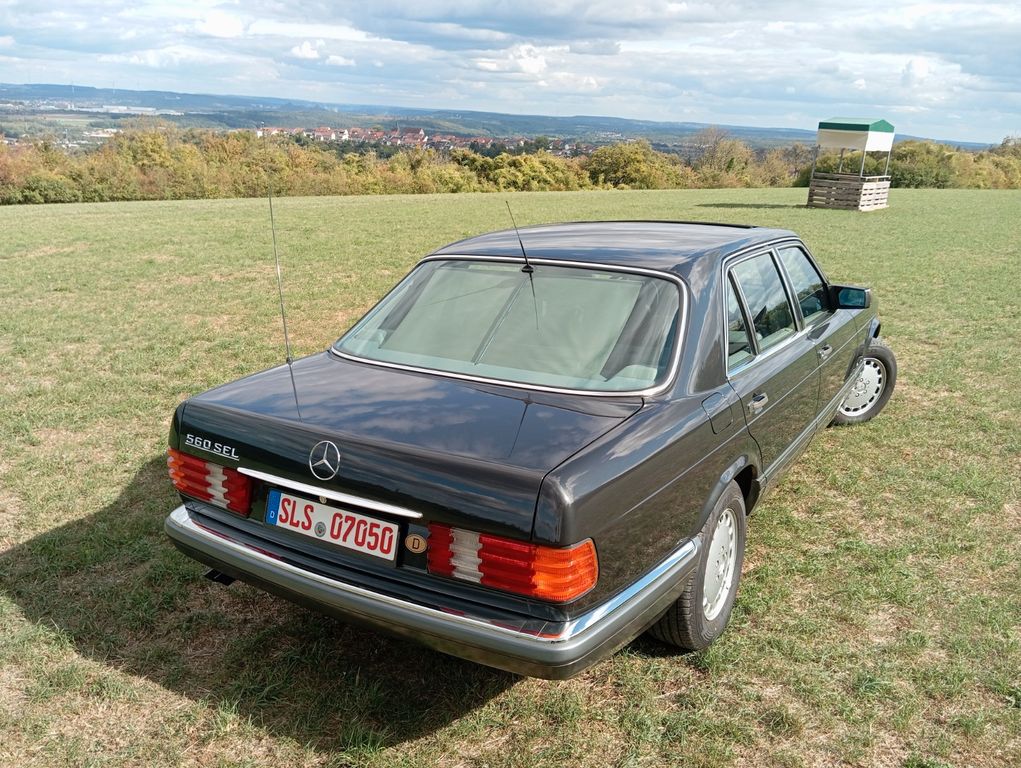 Bild des Angebotes Mercedes-Benz 560