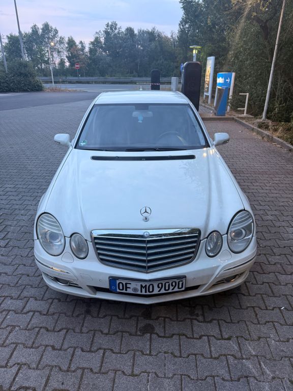 Bild des Angebotes Mercedes-Benz E 280 Avantgarde 190 PS V6 und Aut