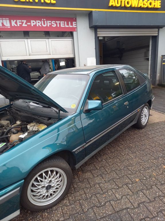 Opel Kadett gsi
