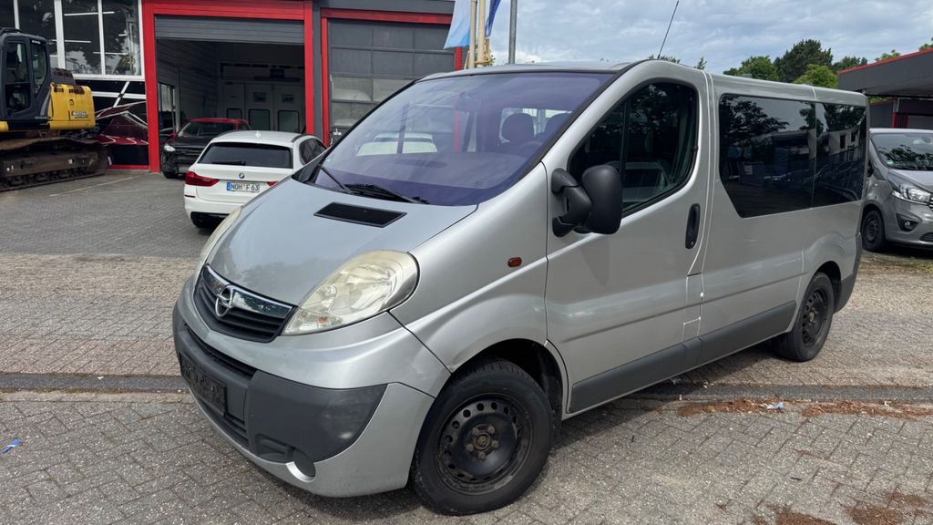 Bild des Angebotes Opel Vivaro Kasten/Kombi Kombi L1H1 2,7t