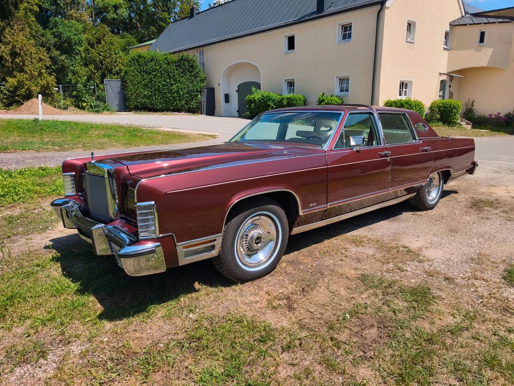 Bild des Angebotes Lincoln Continental Town Car Big Block Sammlerzustand