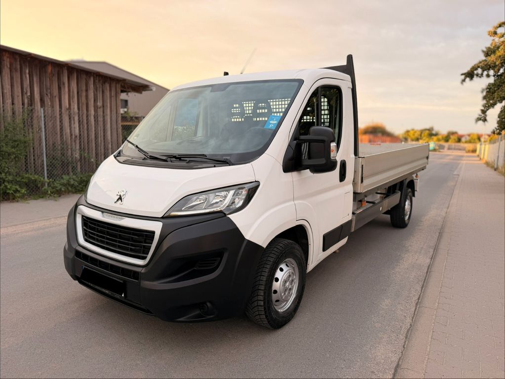 Bild des Angebotes Peugeot Boxer Pritsche L3 KLIMA 165PS 1.Hand MwSt. AdBlu