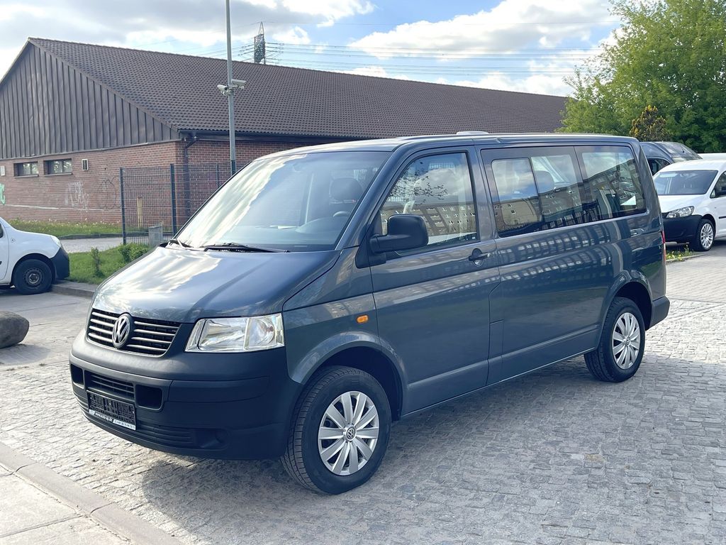 Bild des Angebotes Volkswagen T5 Caravelle 9-Sitzer 2.5TDI *Webasto*Klima*AHK*