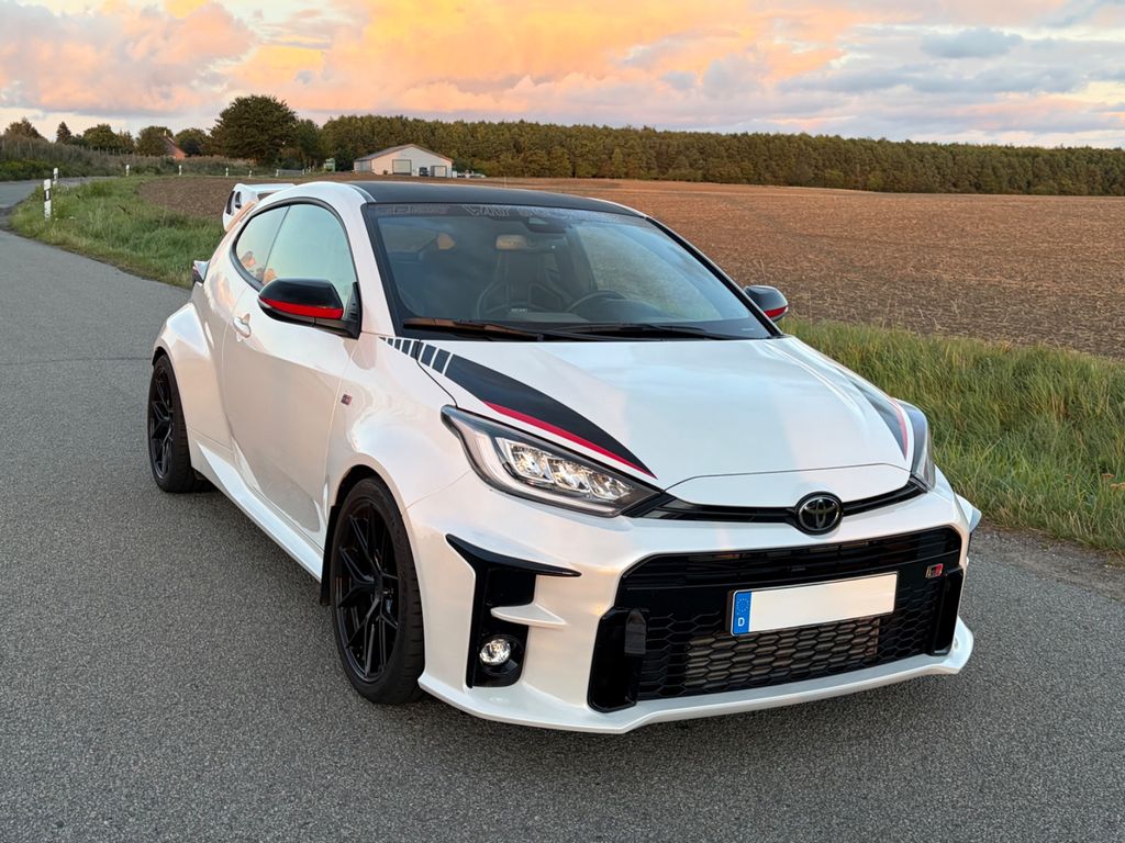 Bild des Angebotes Toyota  GR Yaris Öhlins Recaro Sportster Milltek
