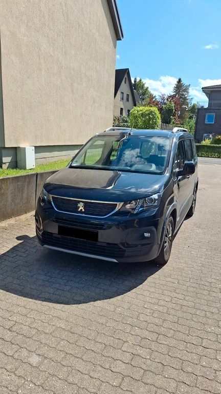 Bild des Angebotes Peugeot Rifter BlueHDi 100 Active Active