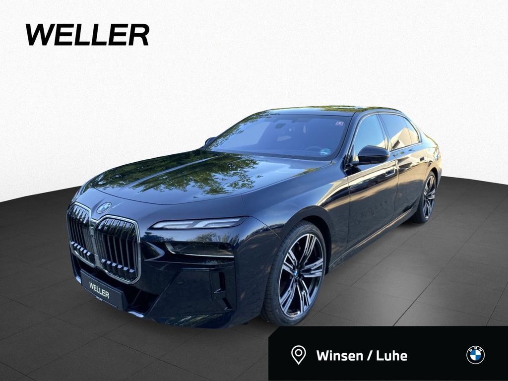 Bild des Angebotes BMW 740d xDr M Sport StHz,AHK,SkyL,B&W,AutoB,Iconic