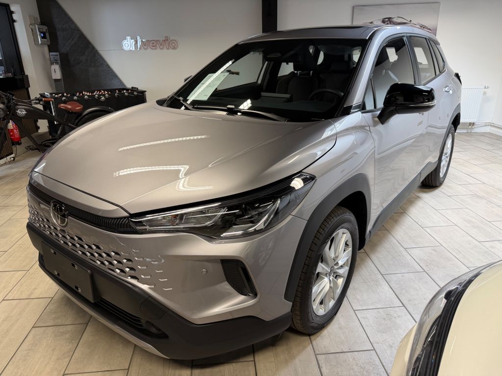 Bild des Angebotes Toyota Corolla Cross 2.0-l Hybrid Netto Export 28.400€