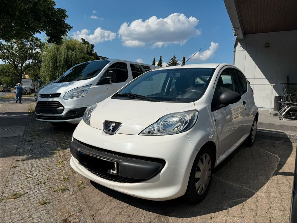 Bild des Angebotes Peugeot 107 Petit Filou*Servo*Allwetter*R/CD*2. Hand