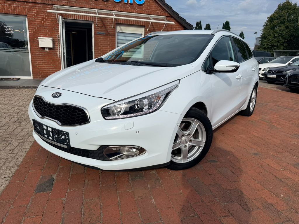 Bild des Angebotes Kia cee'd Sportswagon Spirit AHK LenkHz SPUR TMP CAM