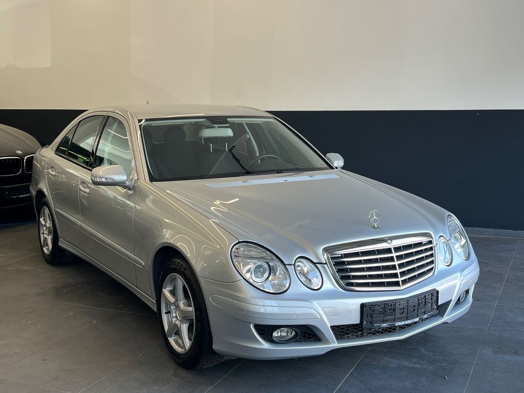 Bild des Angebotes Mercedes-Benz E 200 Lim. Automatik.Tempomat.SHZ.AHK