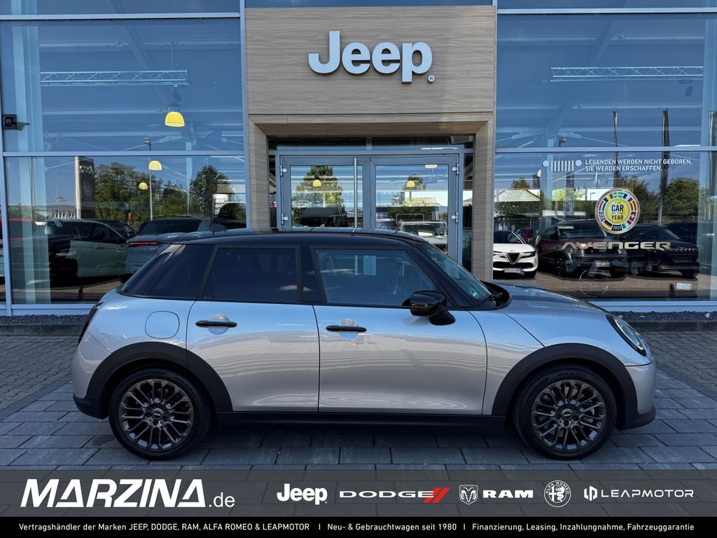 Bild des Angebotes MINI Cooper S Panorama Navi HarmanKardon LED Kurvenli